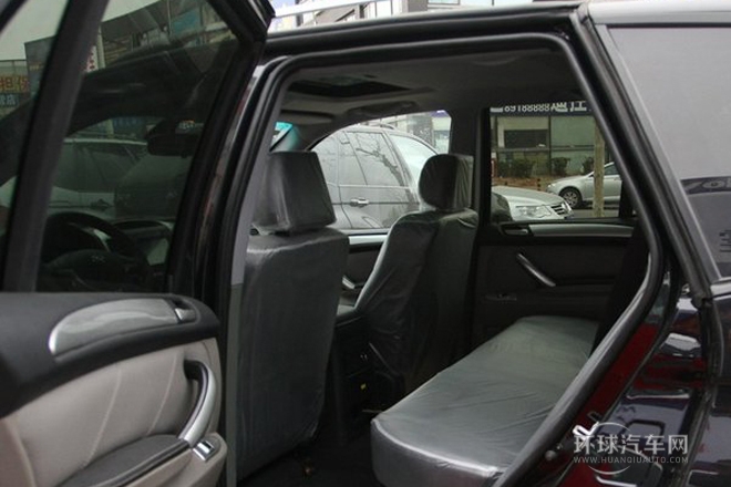 2011款 2.0L 自動兩驅超豪華型