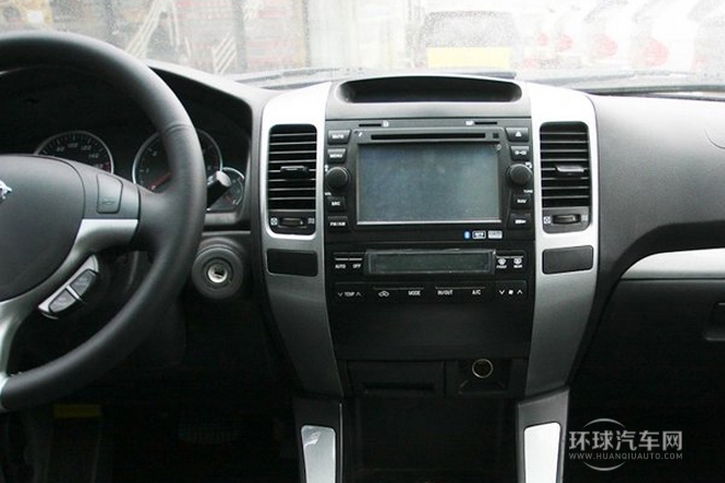 2011款 2.0L 自動兩驅超豪華型