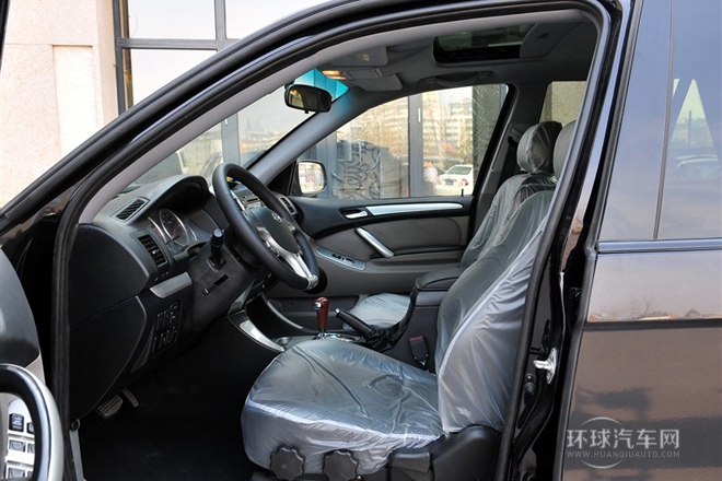 2011款 2.4L 自動兩驅超豪華型