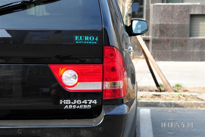 2011款 2.4L 自動兩驅超豪華型