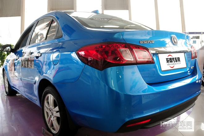 2012款 1.5L 手動(dòng)運(yùn)動(dòng)型 國IV