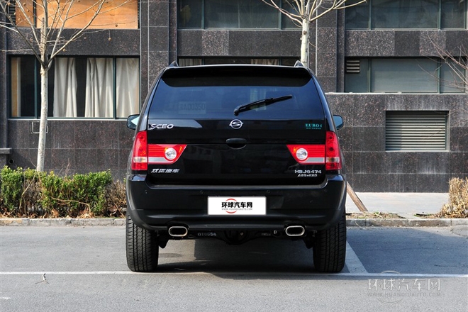 2011款 2.4L 自動兩驅(qū)超豪華型