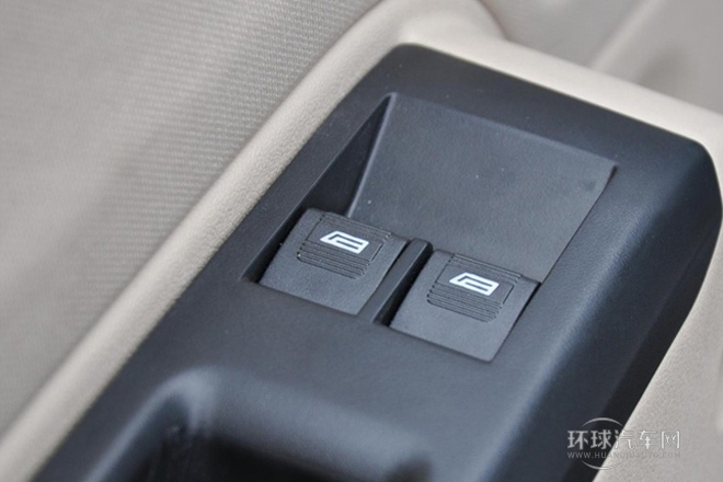 2014款 1.5L加長商務舒適型