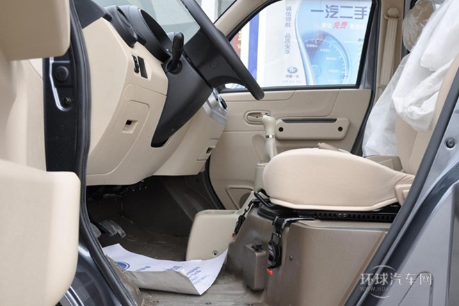 2014款 1.5L加長商務舒適型