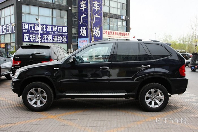 2011款 2.4L 手動四驅豪華型