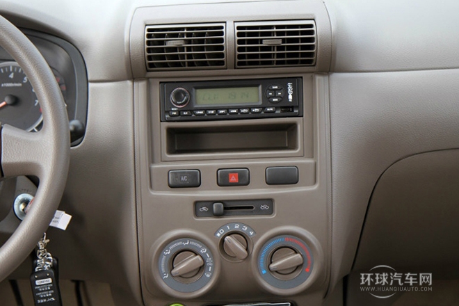 2011款 超值版 1.3L 手動(dòng)7座