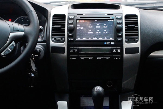 2011款 2.4L 手動四驅超豪華型