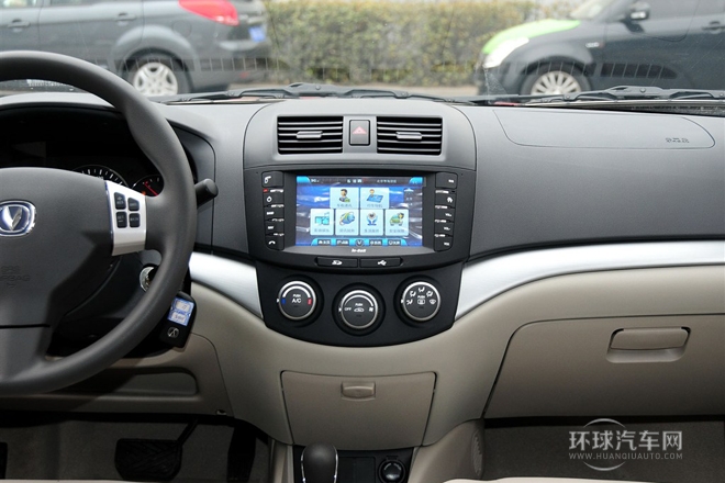 2012款 1.5L 自動夢幻型