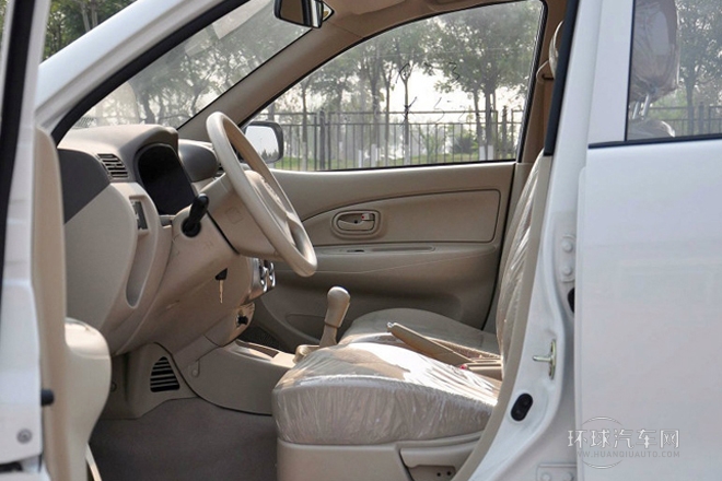 2011款 超值版 1.5L 手動5座