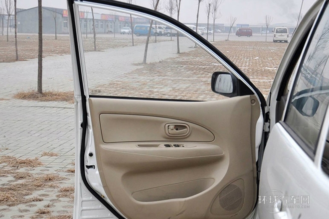 2011款 超值版 1.5L 手動7座