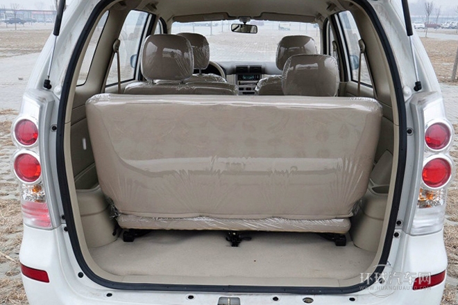 2011款 超值版 1.5L 手動(dòng)7座