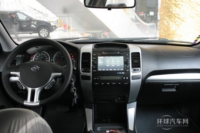 2011款 2.4L 自動四驅超豪華型