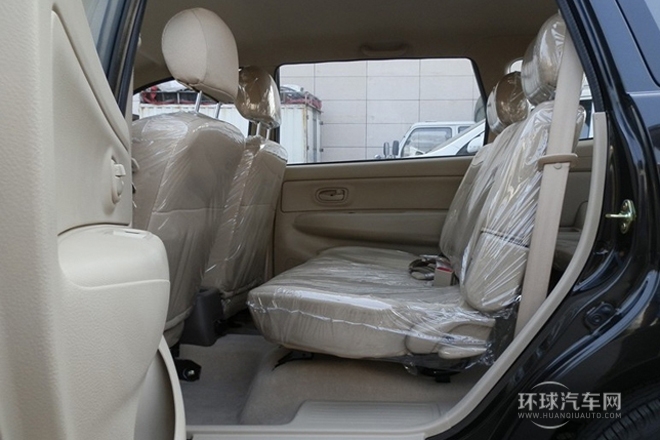 2014款 1.3L 手動(dòng)7座超值版