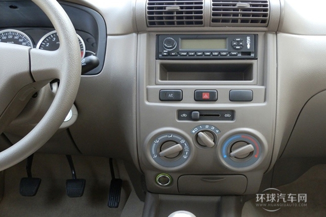 2014款 1.3L 手動7座超值版