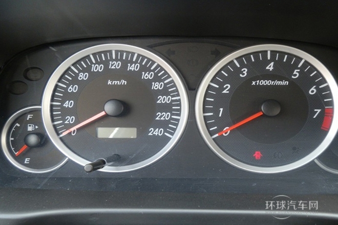 2014款 1.3L 手動7座超值版