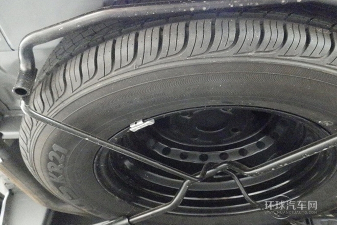 2014款 1.3L 手動5座超值版