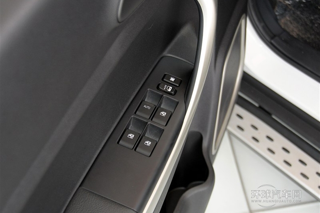 2014款 1.6L 手動豪華導航型 國IV