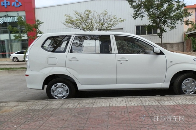 2014款 1.3L 手動5座超值版