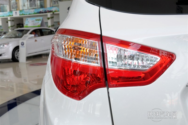 2014款 1.6L 手動豪華導航型 國IV