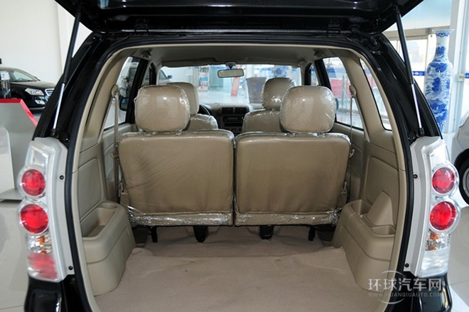 2011款 超值版 1.3L 手動5座