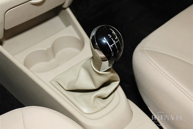 2012款 1.5L 進(jìn)取型