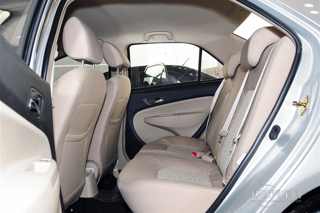 2012款 1.5L 進取型