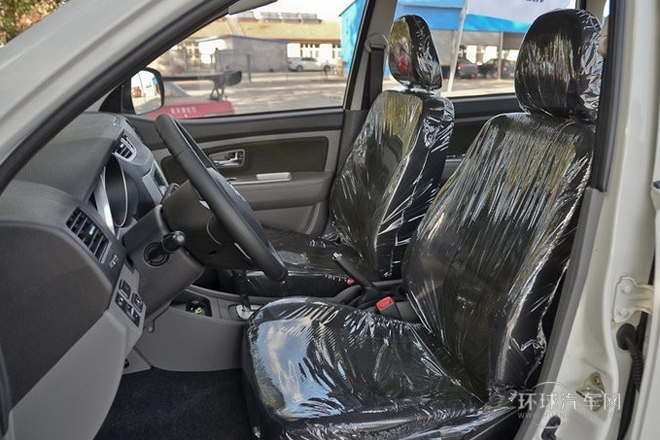 2013款 1.5L 自動5座時尚豪華型