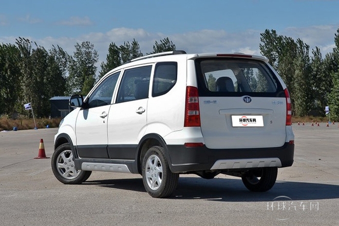 2013款 1.5L 自動5座時尚豪華型