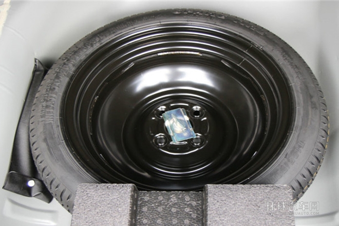 2013款 1.5L 手動豪華型