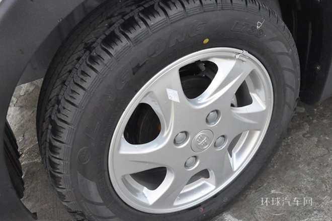 2013款 1.5L 手動7座時尚舒適型