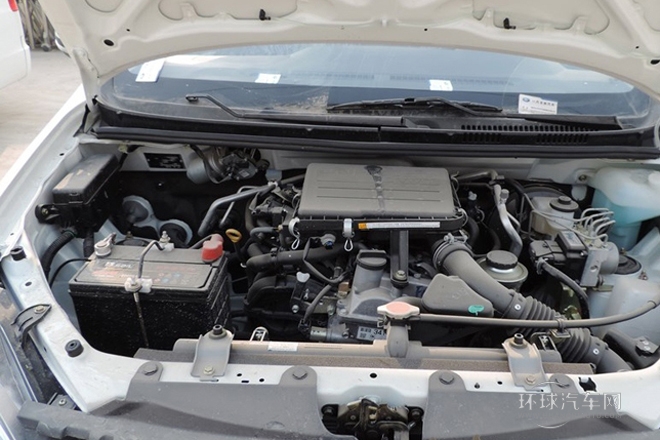 2013款 1.5L 手動5座時尚舒適型