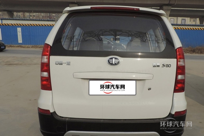 2013款 1.5L 手動5座時尚舒適型