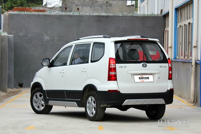 2013款 1.5L 自動(dòng)5座時(shí)尚版