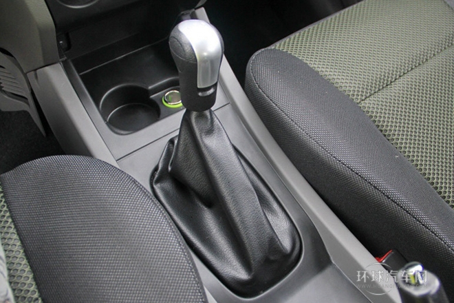 2013款 1.5L 手動7座都市時尚版