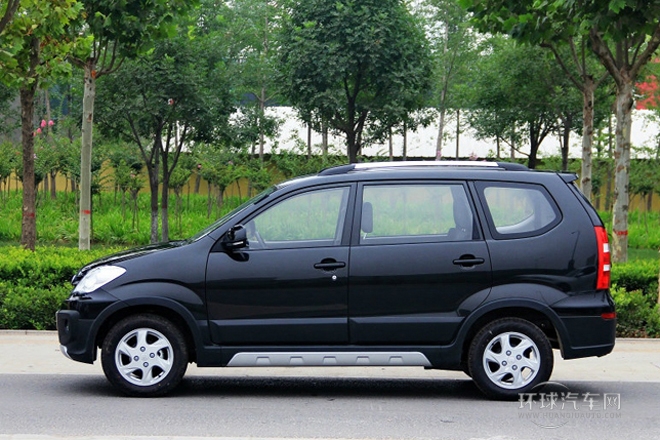 2013款 1.5L 手動7座都市時尚版