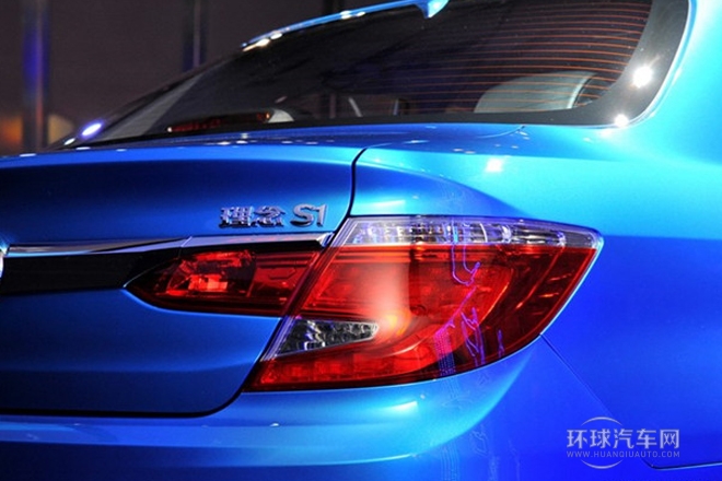 2013款 1.5L 手動豪華型