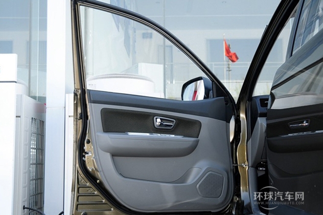 2013款 1.5L 手動(dòng)5座都市時(shí)尚版