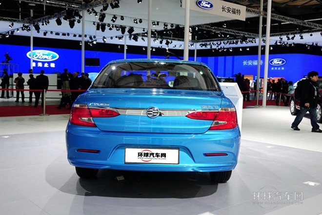 2013款 1.5L 手動豪華型