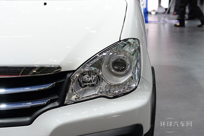 2014款 1.5L 自動7座至尊導航版