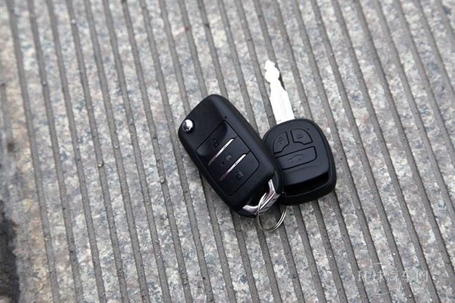 2014款 1.6L 自動豪華導航型 國V