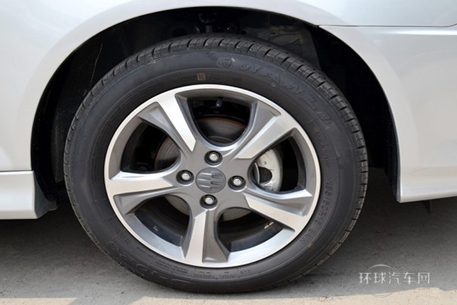 2013款 1.5L 手動運動型