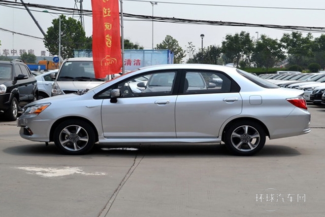 2013款 1.5L 手動運動型