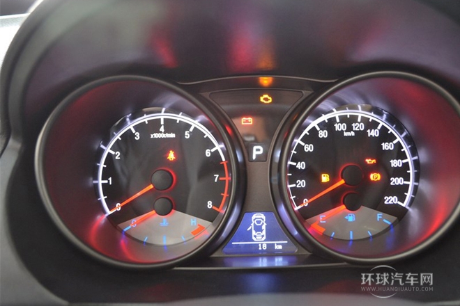 2014款 2.0L 自動豪華型