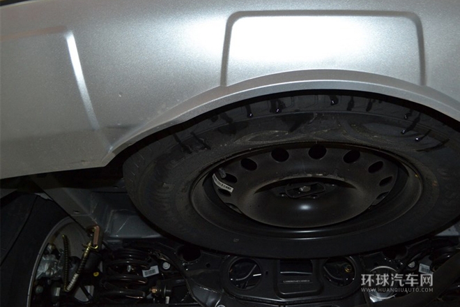 2014款 2.0L 自動豪華型