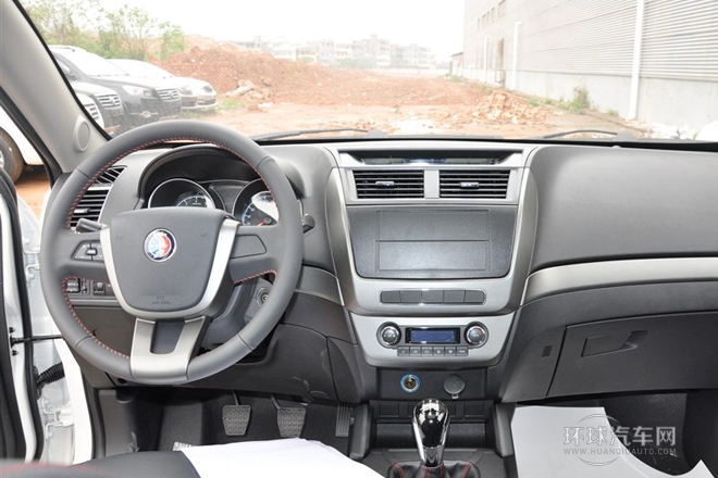 2014款 1.8L 手動(dòng)精英型