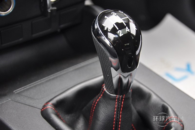 2014款 1.8L 手動精英型