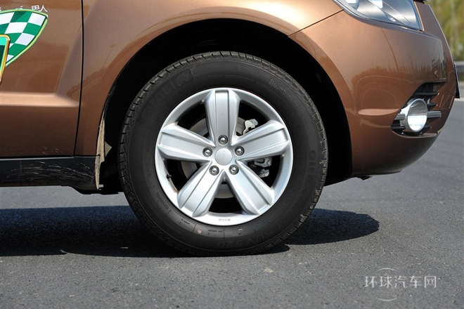 2013款 2.4L 自動尊貴型