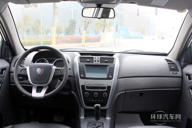 2013款 2.0L 自動(dòng)尊貴型