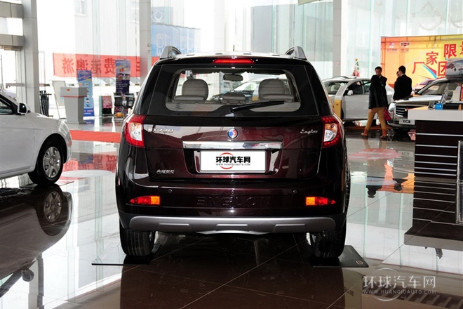 2013款 2.0L 手動尊貴型