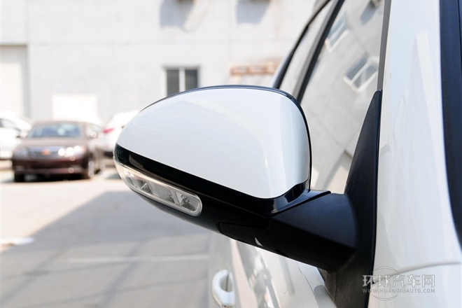 2013款 2.0L 手動(dòng)精英型